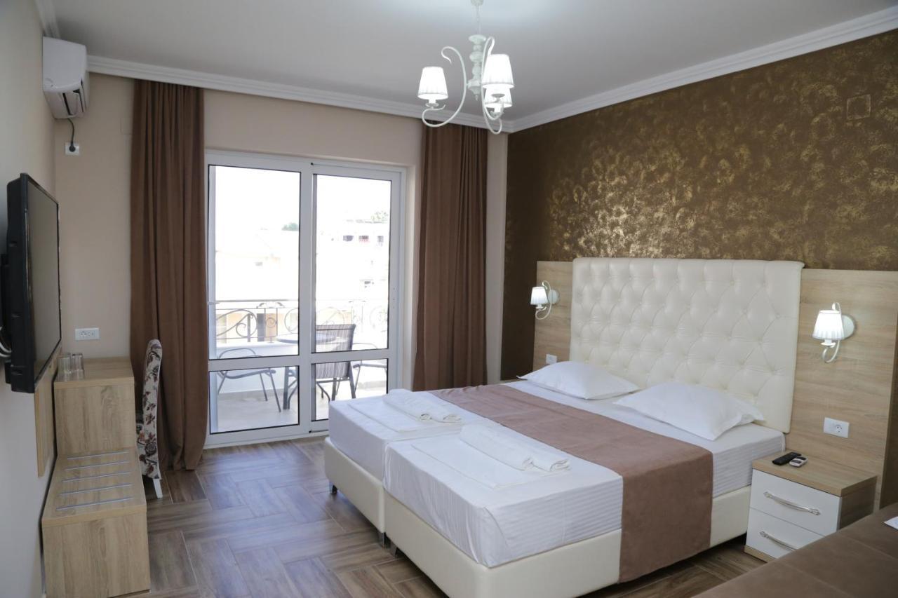 Hotel Metropolis Ulcinj Exterior foto