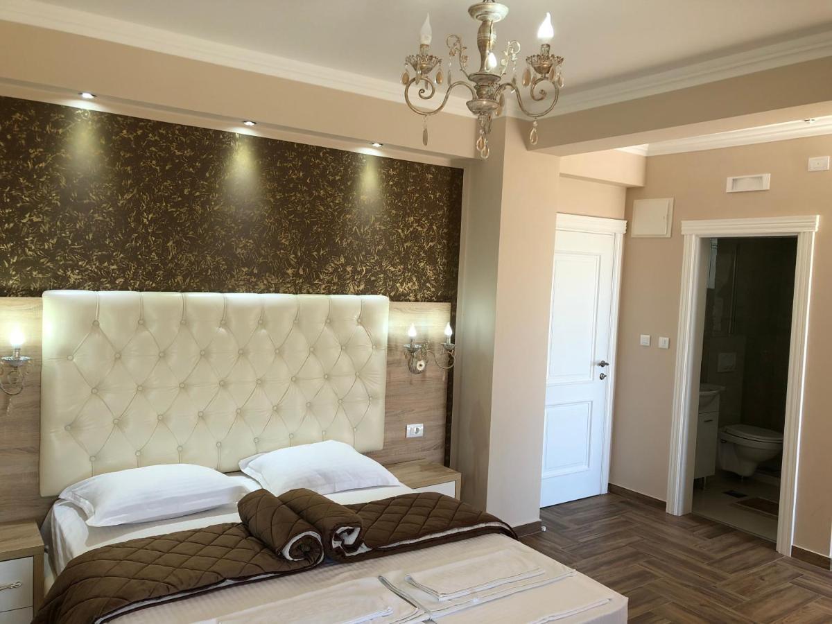 Hotel Metropolis Ulcinj Exterior foto