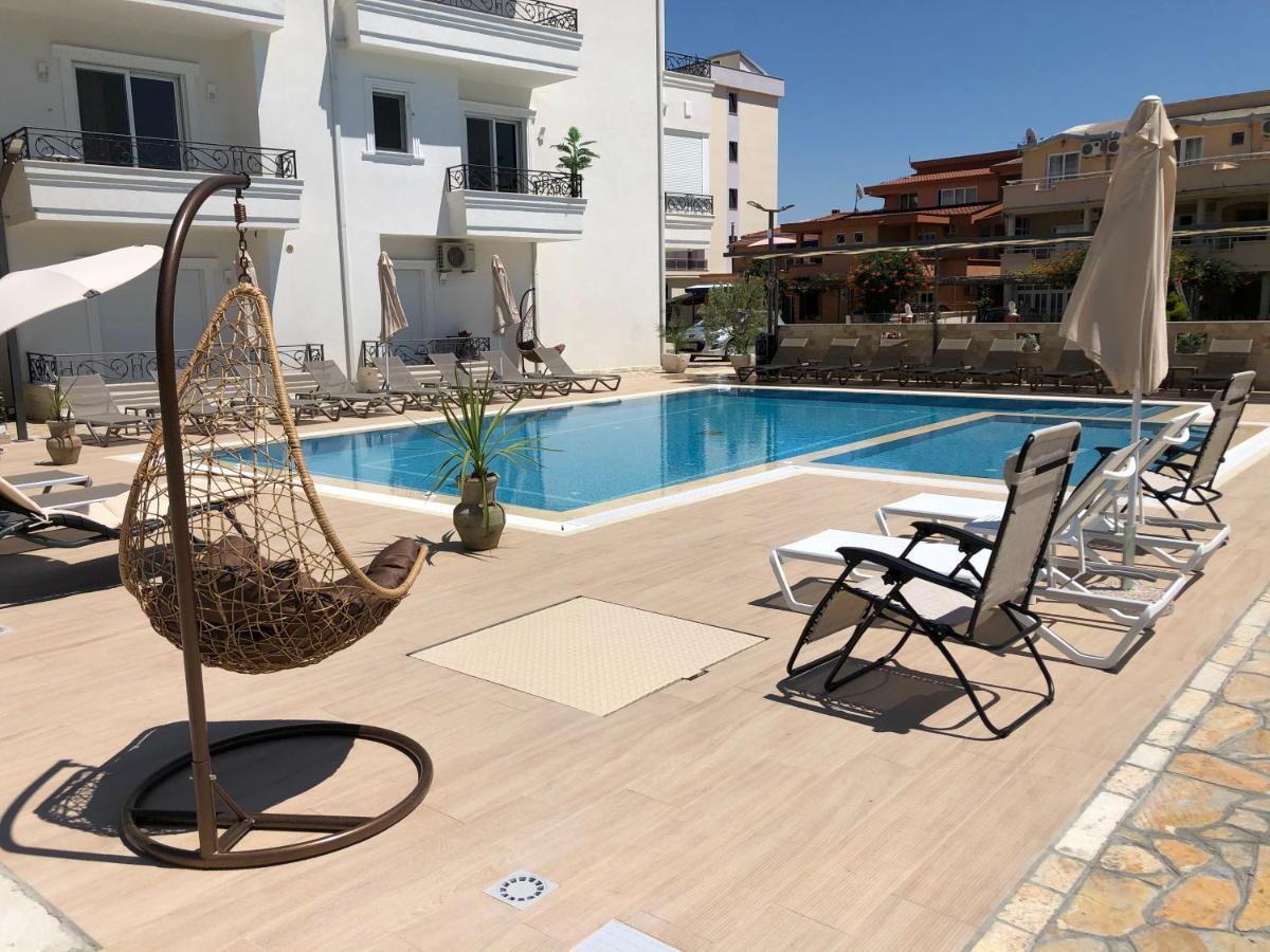 Hotel Metropolis Ulcinj Exterior foto
