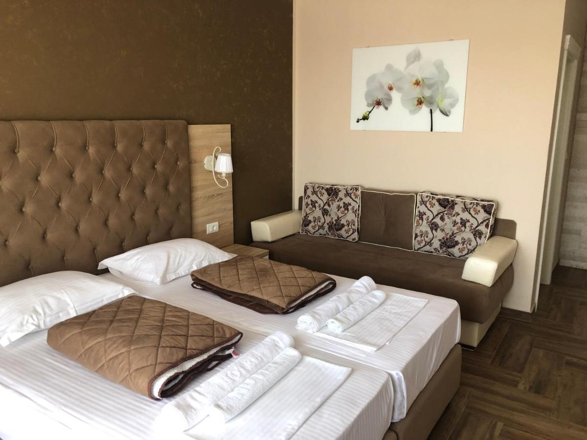 Hotel Metropolis Ulcinj Exterior foto